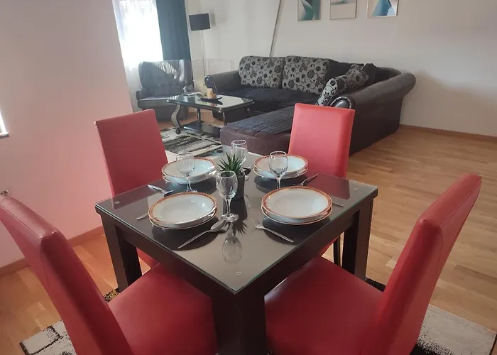 Antoni Apartment